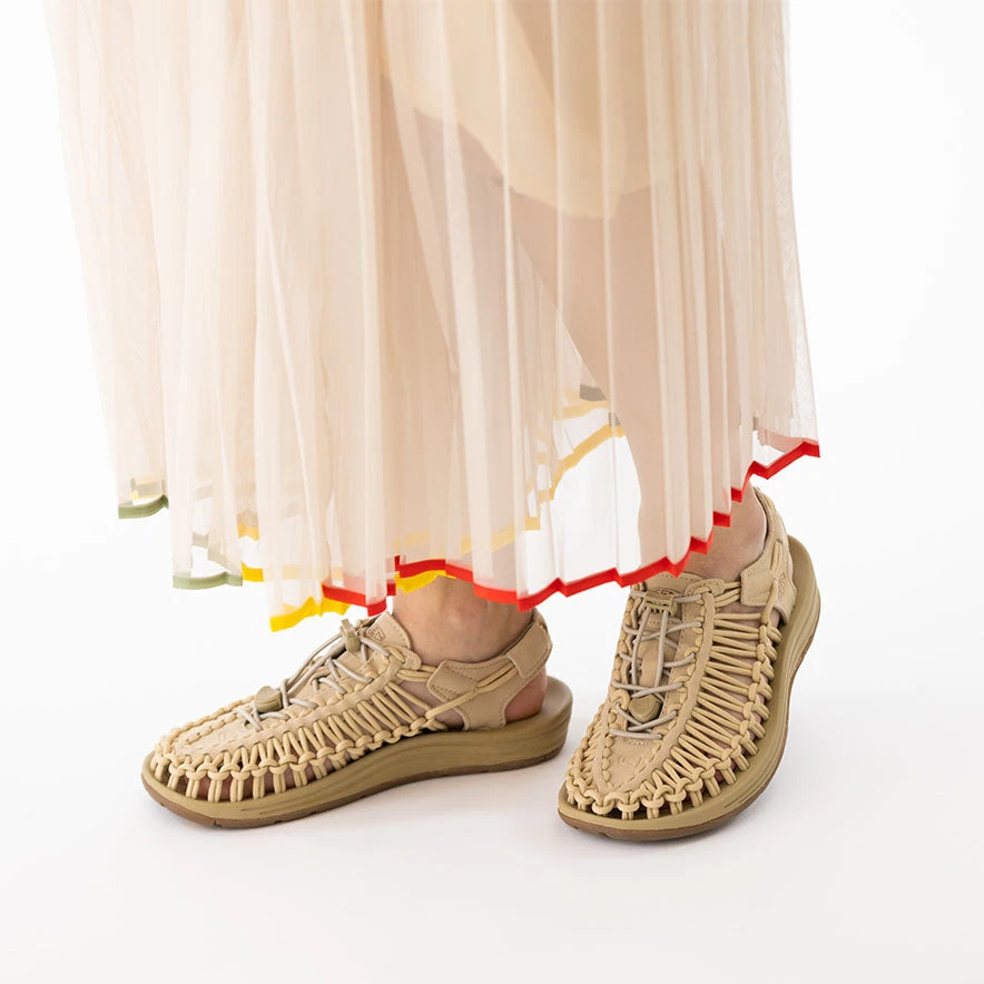 Keen Women's UNEEK Sneaker | Safari/Safari 8 Keen Women's UNEEK Sneaker | Safari/Safari - Image 8