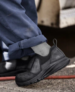 Keen Men's Vista Energy+ Shift ESD (Carbon Toe) | Coffee Bean/Black -Fresh Shoes Shop 1027646 desktop 02 lifestyle def13142 c86a 4347 b2fc 839e52cb6ac3