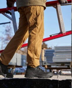 Keen Men's Evanston 6" Waterproof Boot (Carbon Toe) | Black/Black -Fresh Shoes Shop 1029150 lifestyle 02