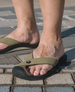 Keen Men's Barbados Flip-Flop | Black/Steel Grey -Fresh Shoes Shop 1029154 RightImg