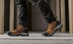 Keen Men's Evanston 6" ESD Boot (Carbon Toe) | Bison/Black 15 Keen Men's Evanston 6" ESD Boot (Carbon Toe) | Bison/Black -Fresh Shoes Shop 1029390 lifestyle 01 1