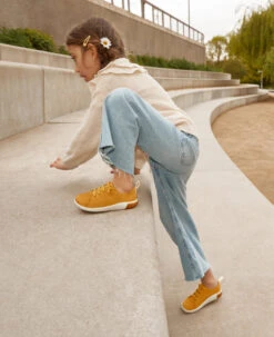 Keen Big Kids' KNX Leather Sneaker | Daffodil/Star White -Fresh Shoes Shop 1030066PDPLifestyle2