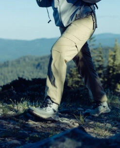 Keen Women's Hightrail Waterproof Hiking Boot | Birch/Daffodil -Fresh Shoes Shop 1031119Women sHightrailWaterproofHikingBootIcebergGreen AbbeyStone03 9f7e2c3a f30f 4031 997b f7ea50b769fa