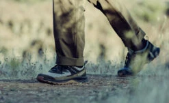 Keen Men's Hightrail Waterproof Hiking Shoe | Black/Vapor -Fresh Shoes Shop 1031121Men sHightrailWaterproofHikingShoeSteelGrey ForestNight01