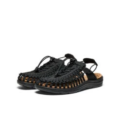 Keen All Gender UNEEK II Convertible | Black/Black -Fresh Shoes Shop 3fe460f220cef854493fb6fc092da269a125eb84