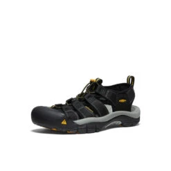 Keen Men's Newport H2 Sandal | Black -Fresh Shoes Shop 4c6157f03c910c7c63fbeed84e2d2d61662f61b9
