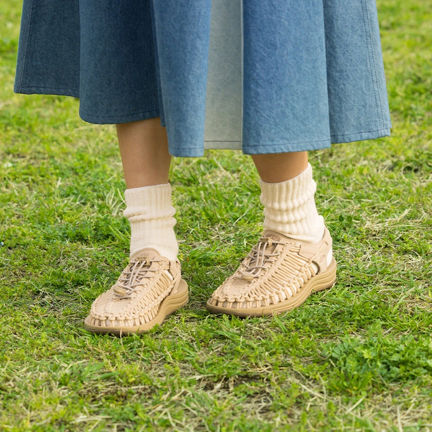 Keen Women's UNEEK Sneaker | Safari/Safari 9 Keen Women's UNEEK Sneaker | Safari/Safari - Image 9