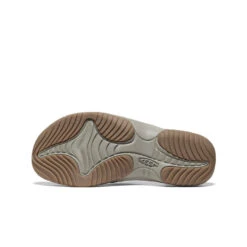 Keen Men's Waimea Leather Flip-Flop | Java/Plaza Taupe -Fresh Shoes Shop 9a80cd2df7328f2141f590a82aa856767bcb1c10