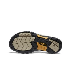 Keen Men's Newport H2 Sandal | Raven/Aluminum -Fresh Shoes Shop 9ecffe7ee8b6f1b2a10d9a53aad6bcd06bc998d1