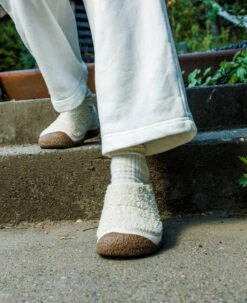 Keen Women's Howser II | Birch/Curry -Fresh Shoes Shop HowserIIBPDP3