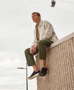 Keen Men's KNX Leather Sneaker | Black/Star White -Fresh Shoes Shop KNXPDPLifestyle3Mens