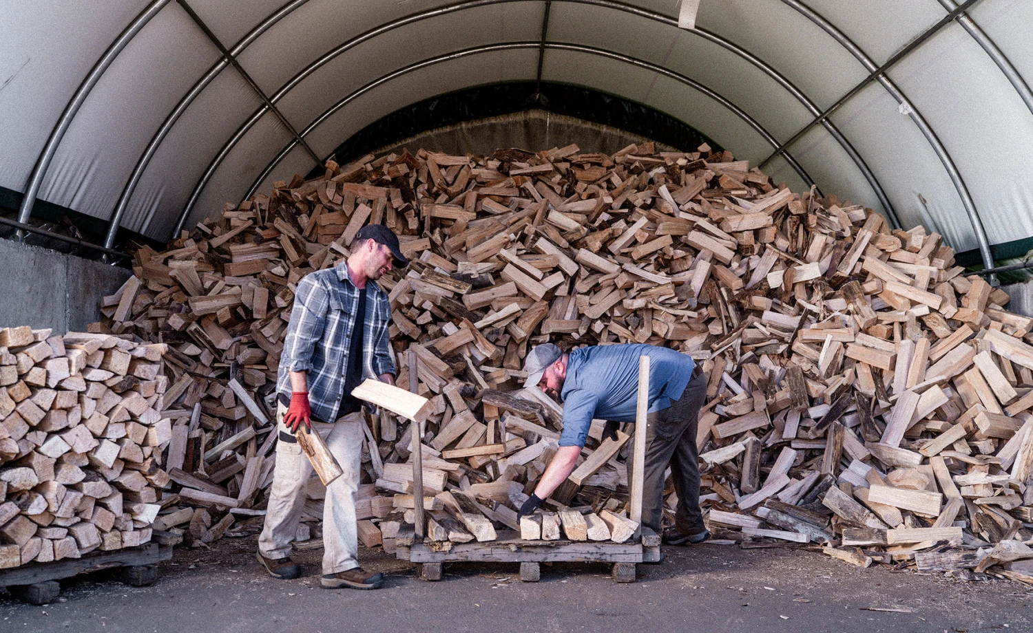Keen Men's Skokie Waterproof Work Boot (Carbon Toe) | Dark Earth/Black 7 Keen Men's Skokie Waterproof Work Boot (Carbon Toe) | Dark Earth/Black - Image 7