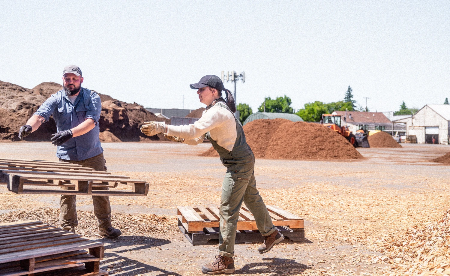 Keen Women's Skokie Waterproof Work Boot (Carbon Toe) | Bison/Black 7 Keen Women's Skokie Waterproof Work Boot (Carbon Toe) | Bison/Black - Image 7