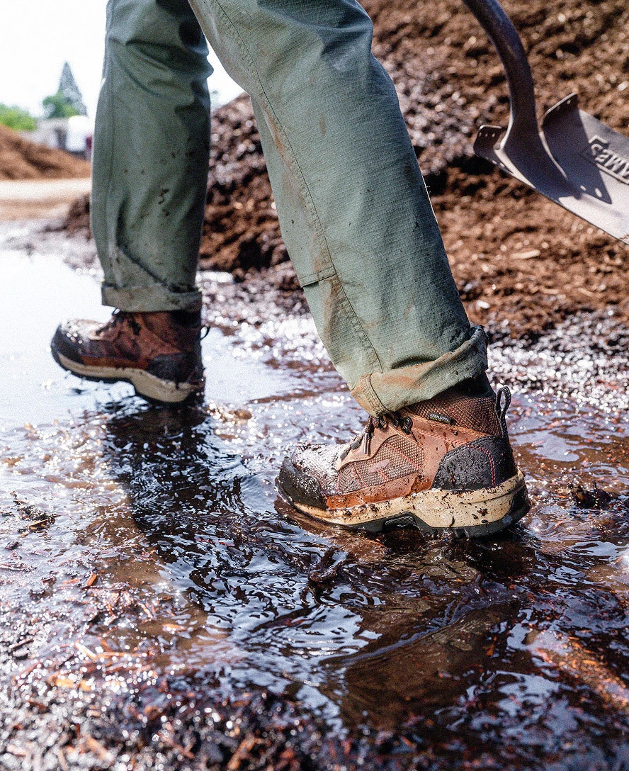 Keen Women's Skokie Waterproof Work Boot (Carbon Toe) | Bison/Black 8 Keen Women's Skokie Waterproof Work Boot (Carbon Toe) | Bison/Black - Image 8