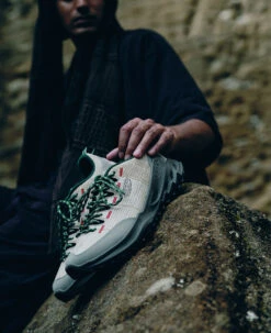 Keen Men's Jasper Zionic ELNEST Sneaker | Elnest Vapor/Alloy 16 Keen Men's Jasper Zionic ELNEST Sneaker | Elnest Vapor/Alloy -Fresh Shoes Shop KPD 6014F25Collab ElnestA PDP Lifestyle02 r2