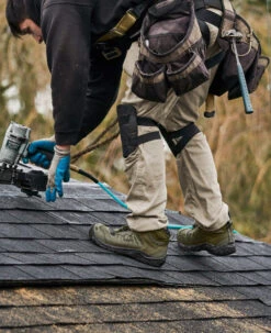 Keen Men's Reno Mid Waterproof (Carbon Toe) | Magnet/Black -Fresh Shoes Shop SDD 506 PDP Reno 1027102 Left Image 5f30a720 f6a6 46a1 be5a c80e65c69d81