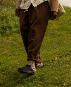 Keen Men's UNEEK Sneaker | Black/Plaza Taupe -Fresh Shoes Shop UNEEKPDPLifestyle2Mens 53d28fe1 2a02 4b52 9308 e9dadb88b5e6