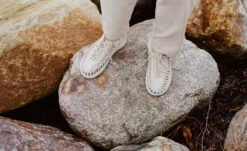 Keen Women's UNEEK Canvas X Skall Studio | Natural/Birch -Fresh Shoes Shop WUNEEKxSKALLLifestylePDPDoublewide