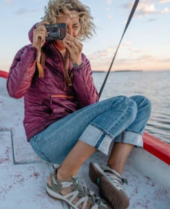 Keen Women's Whisper | Taupe/Coral 17 Keen Women's Whisper | Taupe/Coral -Fresh Shoes Shop WhisperLifestylePDPSingleRight 1359148f a8d9 4447 bc67 22649957f69d